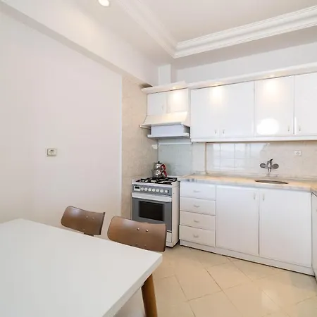 Charming Flat With Fascinating Sea & Nature View And Balcony Near Popular Attractions In Alanya, Antalya Αλάνια