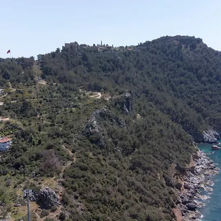 Charming Flat With Fascinating Sea & Nature View And Balcony Near Popular Attractions In Alanya, Antalya Διαμέρισμα *