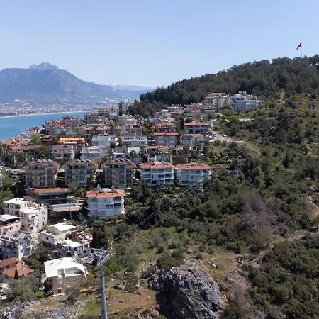 Charming Flat With Fascinating Sea & Nature View And Balcony Near Popular Attractions In Alanya, Antalya Αλάνια